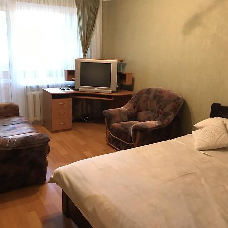 Beautiful Apartment On Korolenka 31 Vínnytsia Exterior foto